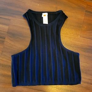 Bikini top, Tropic of C